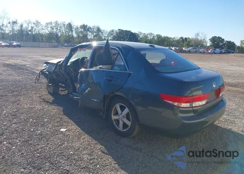 2004 Honda Accord 2.4 Ex z USA, uszkodzony, nr VIN 1HGCM56804A093695